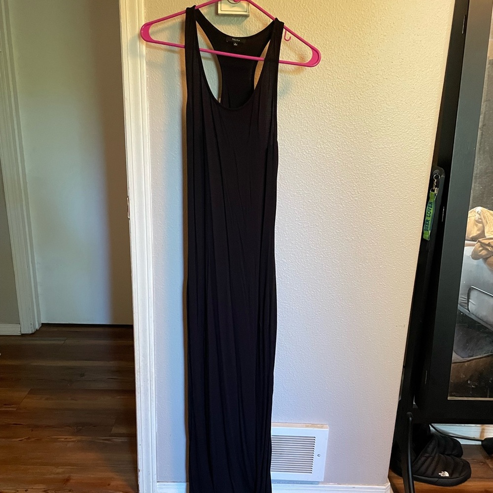 Aritzia Black Sleeveless Maxi Dress